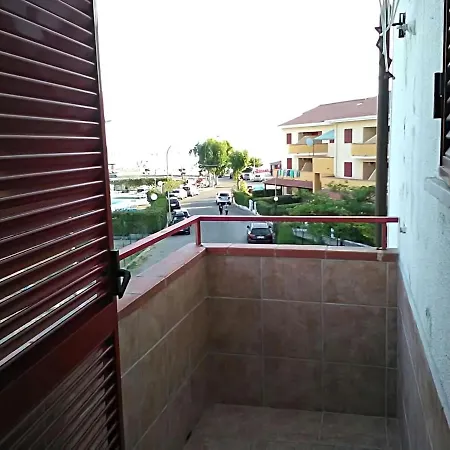In * Mandatoriccio Marina